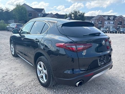Used 2019 Alfa Romeo Stelvio AWD image 11
