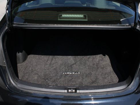 Used 2023 Toyota Corolla LE w/ Carpet Mat Package (TMS) AWD/4WD image 8