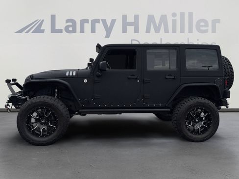 Used 2015 Jeep Wrangler Unlimited Sport w/ Quick Order Package 24S AWD/4WD image 2