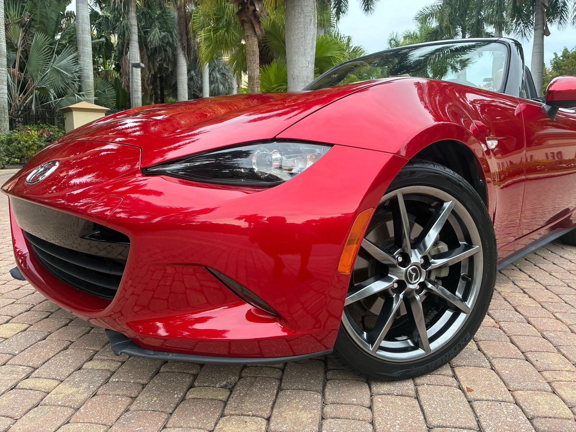 Used 2016 MAZDA MX-5 Miata Grand Touring RWD image 7