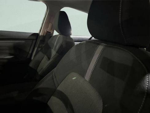 Used 2024 Nissan Sentra SV image 10