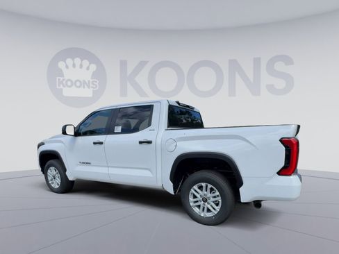 New 2026 Toyota Tundra SR5 AWD/4WD image 8