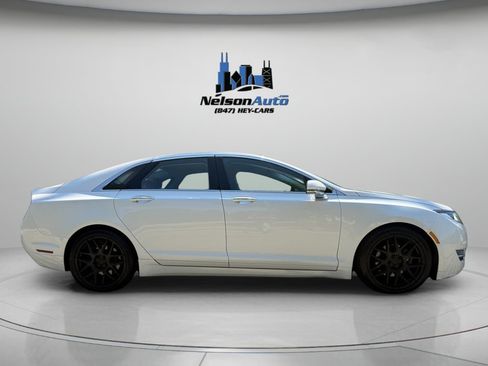 Used 2013 Lincoln MKZ AWD image 3