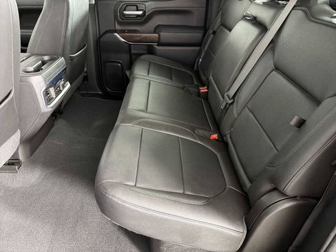 Used 2022 GMC Sierra 1500 SLT w/ SLT Premium Package image 18