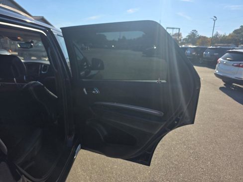 Used 2017 Dodge Durango GT w/ Premium Group image 11