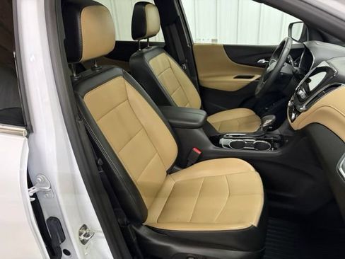 Used 2023 Chevrolet Equinox Premier FWD image 27