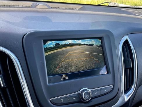 Used 2019 Chevrolet Equinox LT FWD image 21