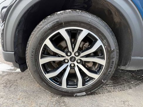 Used 2024 Ford Explorer ST-Line w/ Class IV Trailer Tow Package image 64