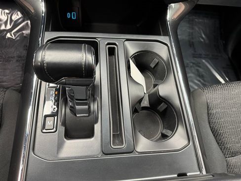 Certified 2022 Ford F150 XLT w/ Equipment Group 302A High image 20