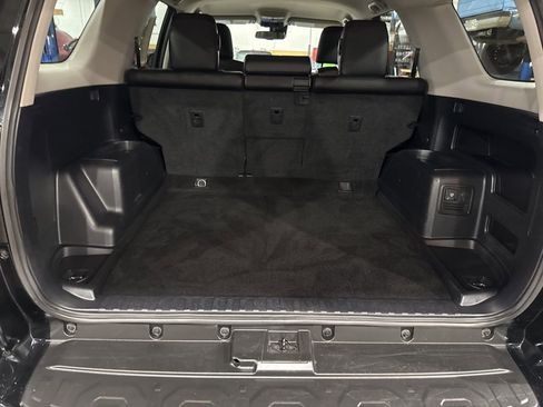 Used 2024 Toyota 4Runner TRD Off-Road Premium image 46