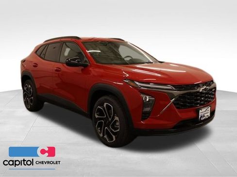 New 2026 Chevrolet Trax RS w/ Driver Confidence Package FWD image 1