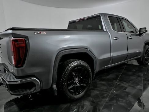 Used 2020 GMC Sierra 1500 SLE w/ X31 Off-Road Package AWD/4WD image 9