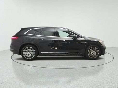 Certified 2023 Mercedes-Benz EQS 580 4MATIC SUV image 4