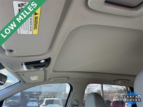 Used 2022 Kia Sorento EX w/ Panoramic Sunroof Package image 28