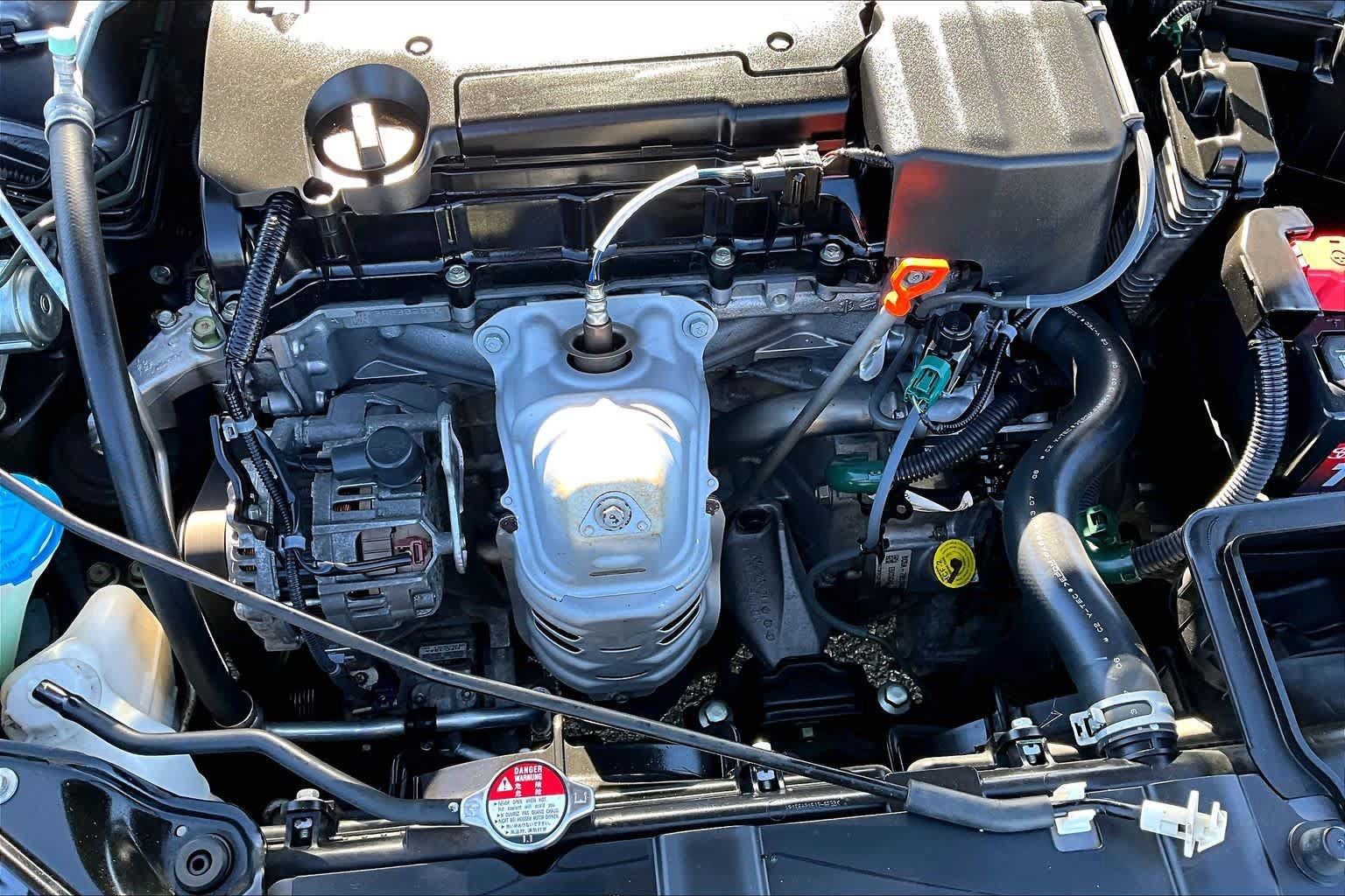 Used 2014 Honda Accord LX image 32