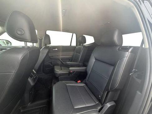 Used 2022 Volkswagen Atlas SE AWD/4WD image 40
