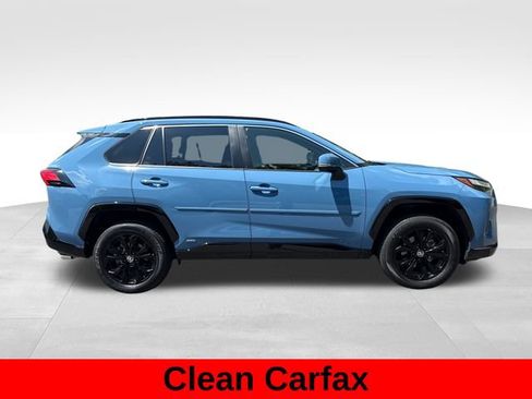Used 2022 Toyota RAV4 SE w/ Convenience Package AWD/4WD image 3