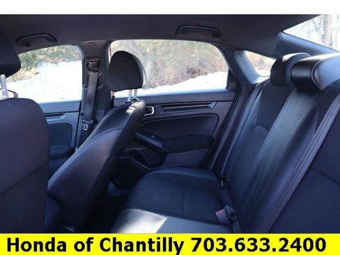 Used 2023 Honda Civic Sport image 25