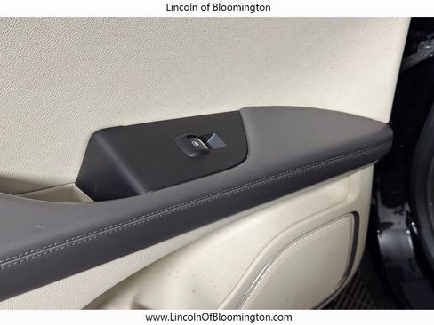 Used 2017 Lincoln MKX Reserve w/ Canadian Touring Package image 50