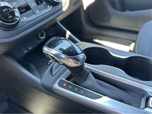 New 2025 Buick Envista Preferred w/ Convenience I Package image 6