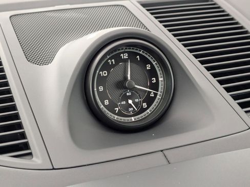 New 2025 Porsche Macan S image 21