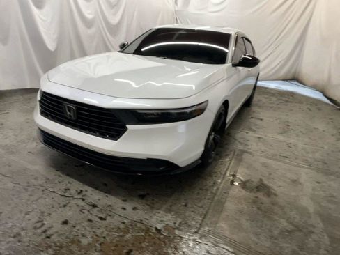 Used 2023 Honda Accord Sport image 14