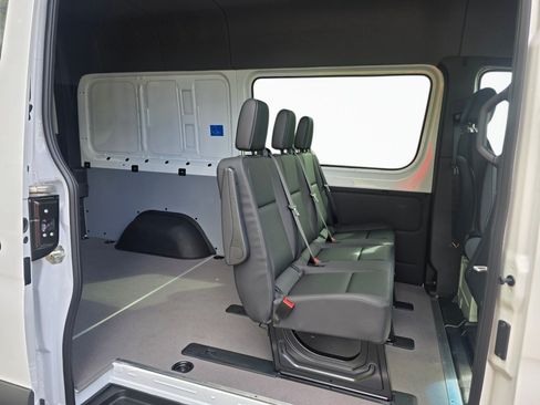 New 2026 Mercedes-Benz Sprinter 2500 image 19
