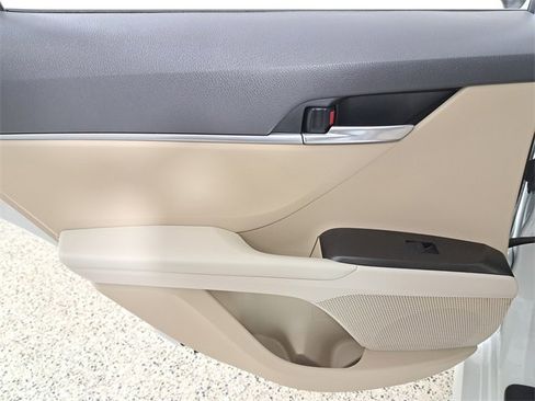 Used 2023 Toyota Camry LE image 14