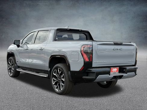 New 2024 GMC Sierra EV Denali image 6