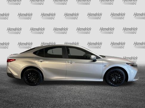 Used 2026 Toyota Camry LE FWD image 11