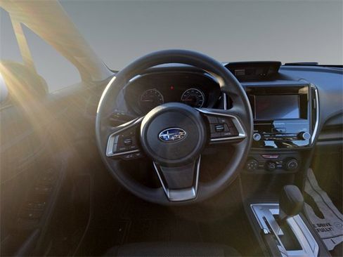 Used 2018 Subaru Impreza 2.0i image 16