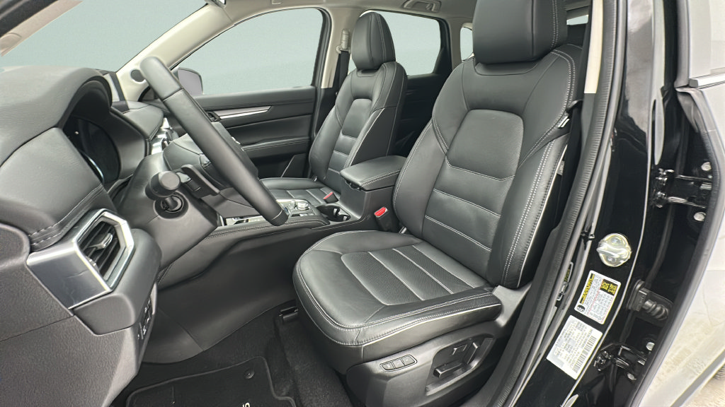 Used 2025 MAZDA CX-5 AWD 2.5 S w/ Premium Plus Pkg image 13