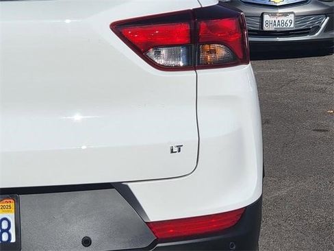 Certified 2023 Chevrolet TrailBlazer LT w/ Convenience Package image 12