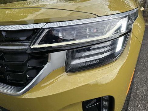 Used 2024 Kia Seltos SX w/ SX Sunroof Package image 27