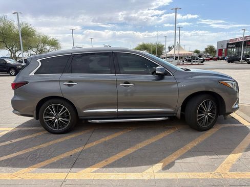 Used 2018 INFINITI QX60 Luxe w/ Deluxe Technology Package AWD/4WD image 4