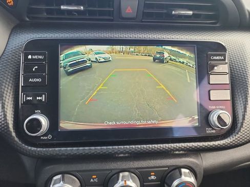 Used 2023 Nissan Kicks SV image 22