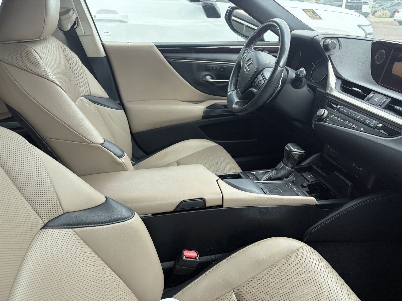 Used 2021 Lexus ES 350 w/ Premium Package FWD image 13