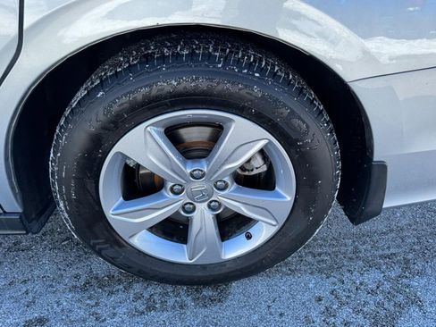 Used 2019 Honda Odyssey EX-L image 7