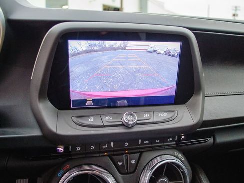 Used 2022 Chevrolet Camaro LT w/ Technology Package RWD image 25