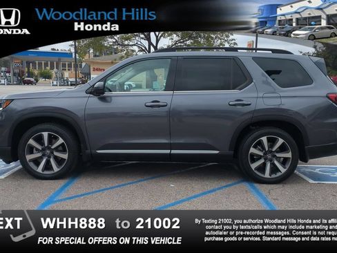 Used 2025 Honda Pilot Elite image 8