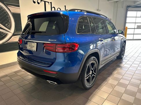 New 2026 Mercedes-Benz GLB 250 4MATIC image 4