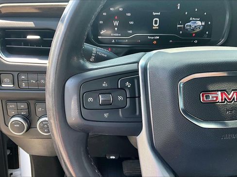 Used 2023 GMC Yukon SLE AWD/4WD image 18