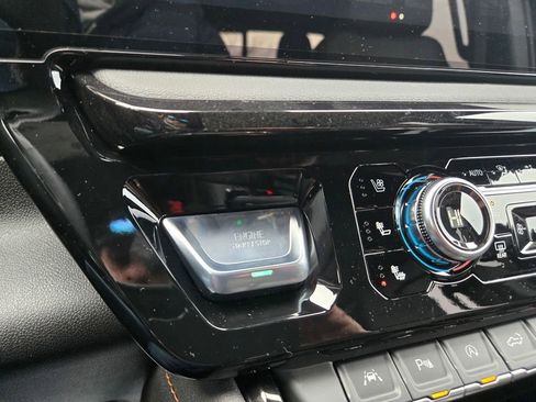 New 2026 GMC Sierra 1500 AT4 w/ AT4 Premium Package image 14