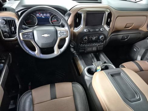 Used 2022 Chevrolet Silverado 2500 High Country w/ Z71 Off-Road Package AWD/4WD image 10
