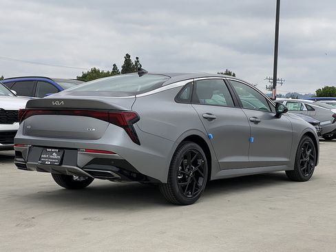 New 2026 Kia K5 GT-Line w/ GT-Line Premium Package FWD image 3