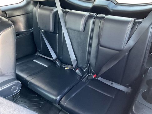 Used 2015 Toyota Highlander XLE image 37