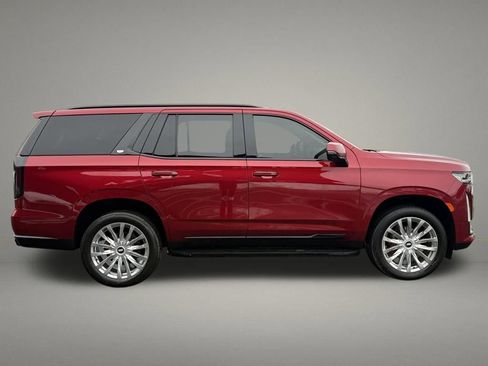Used 2021 Cadillac Escalade Premium Luxury AWD/4WD image 8