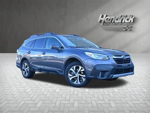 Used 2022 Subaru Outback Limited image 2