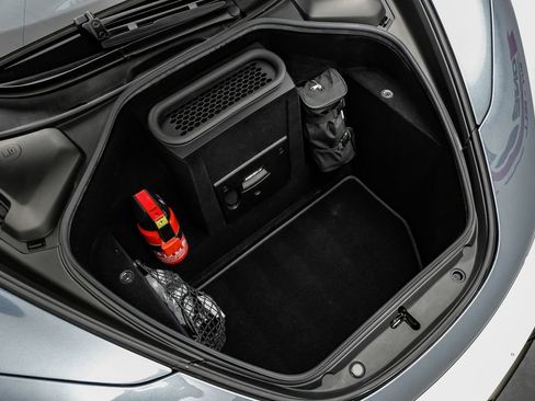 Used 2018 McLaren 720S Performance RWD image 40