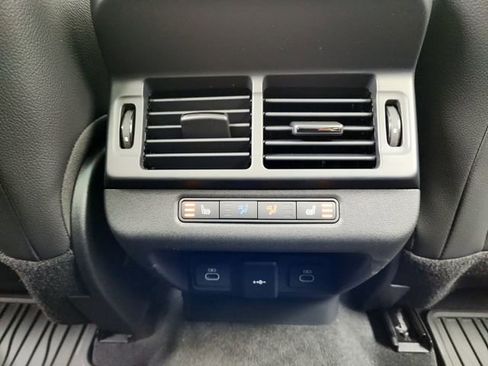 Used 2024 Land Rover Range Rover Evoque S image 30